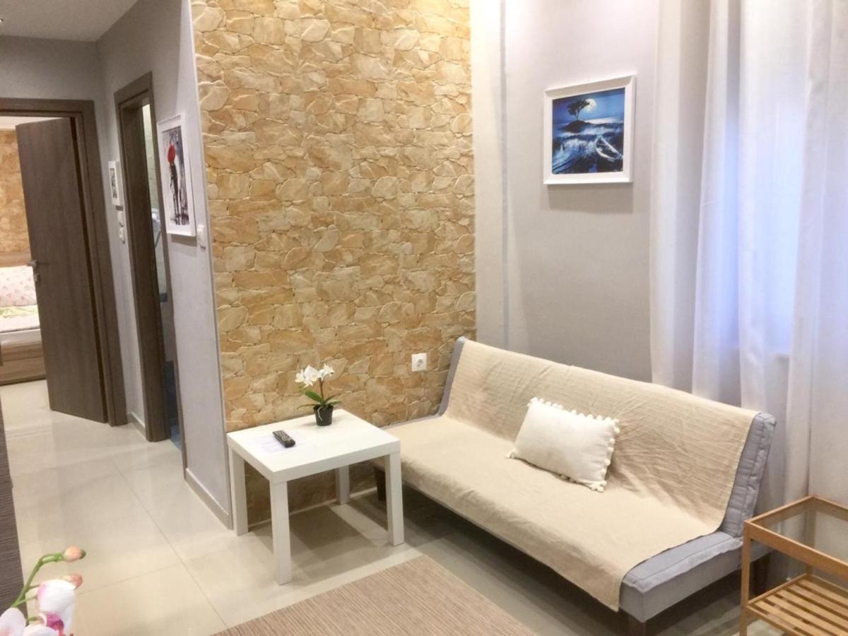 Stylish mini-suite for 4 people in central Rhodes! - Housity