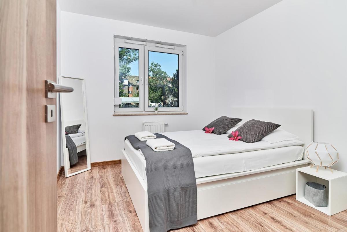 Modern Apartments Wroc?aw by Renters - Housity
