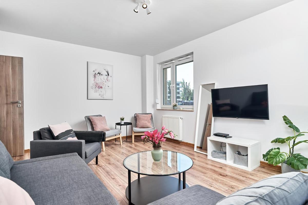 Modern Apartments Wroc?aw by Renters - Housity