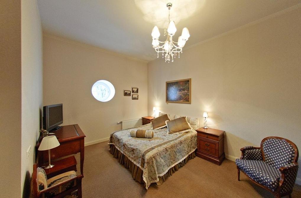 Malpils Manor - Housity