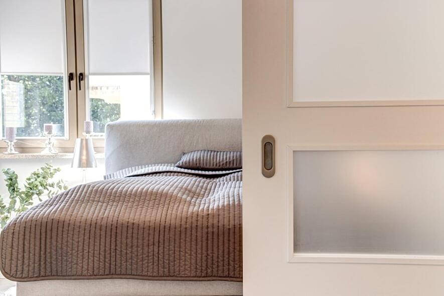 White Apartment Swinemünde - Housity