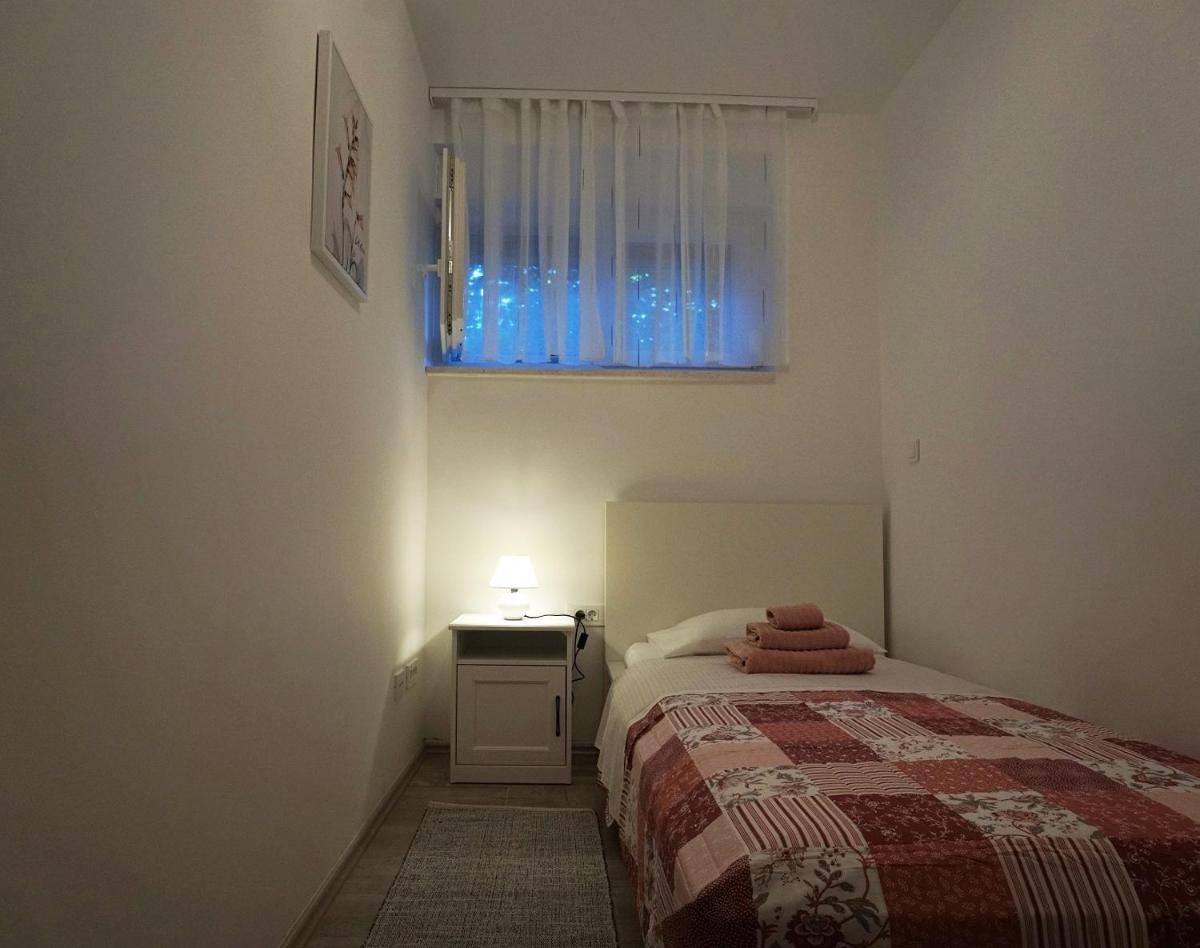 Apartment Joia on the beach Bačvice - Housity