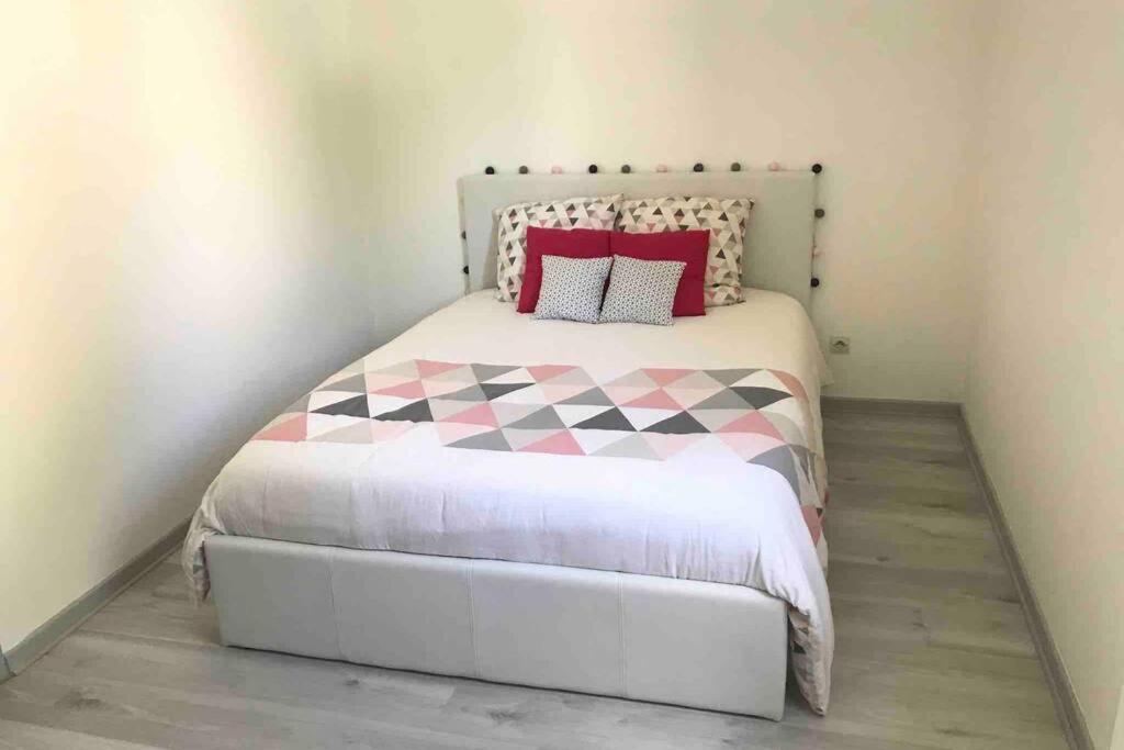 La maison de ville - 4 chambres, 2 sdb, terrasse et garage - 90m2 - Housity