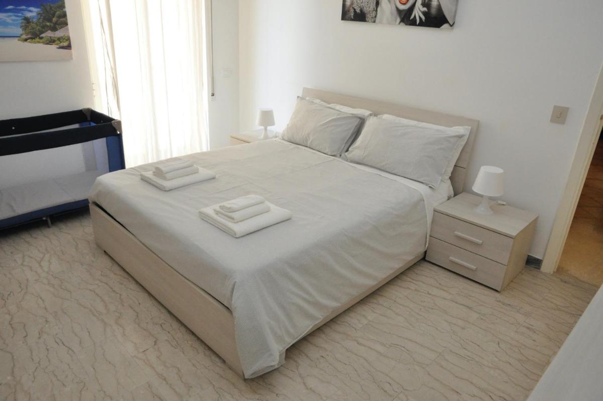 Central Holiday Home Sperlonga - Housity