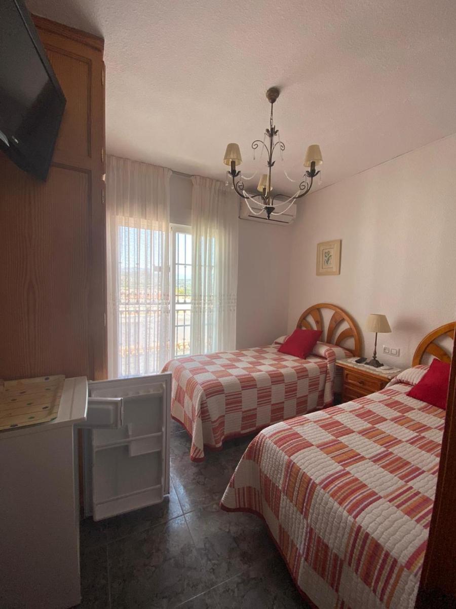 Pensión Mari Carmen - Housity