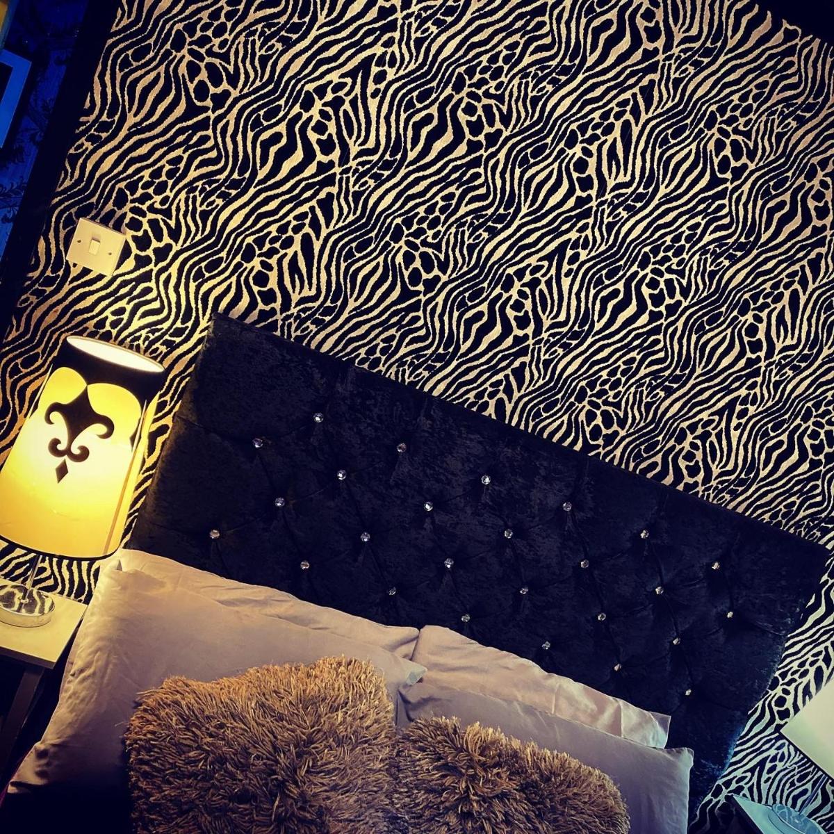 Liverpool Party Pad - Housity
