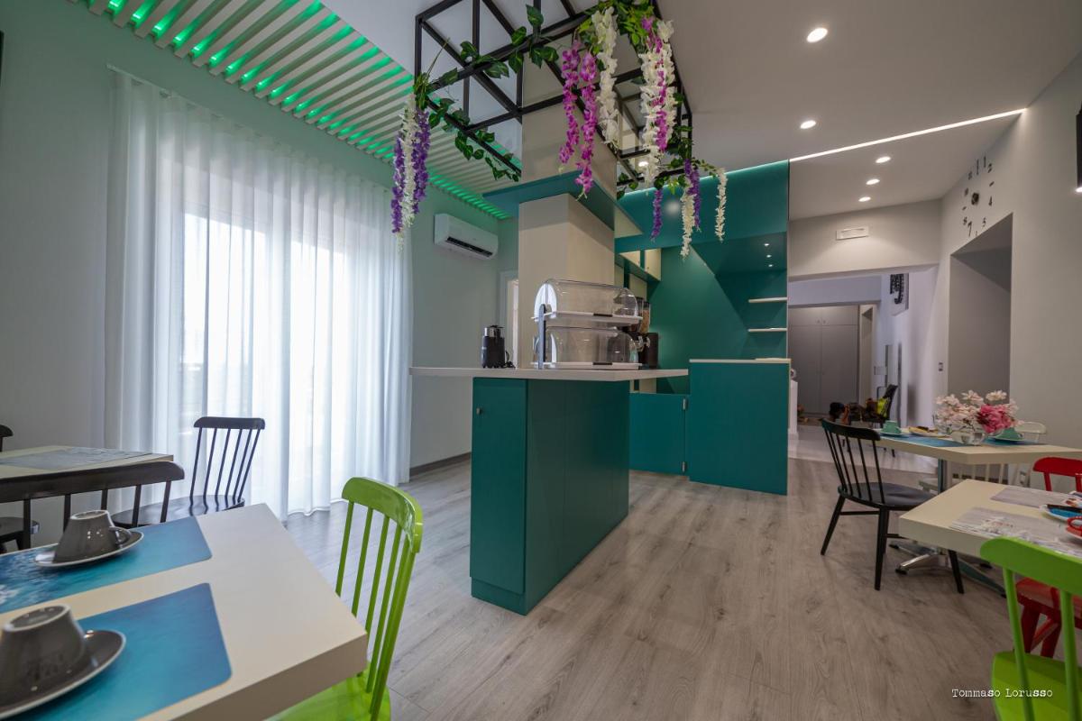 HOLYGOLD Suite **** - Housity