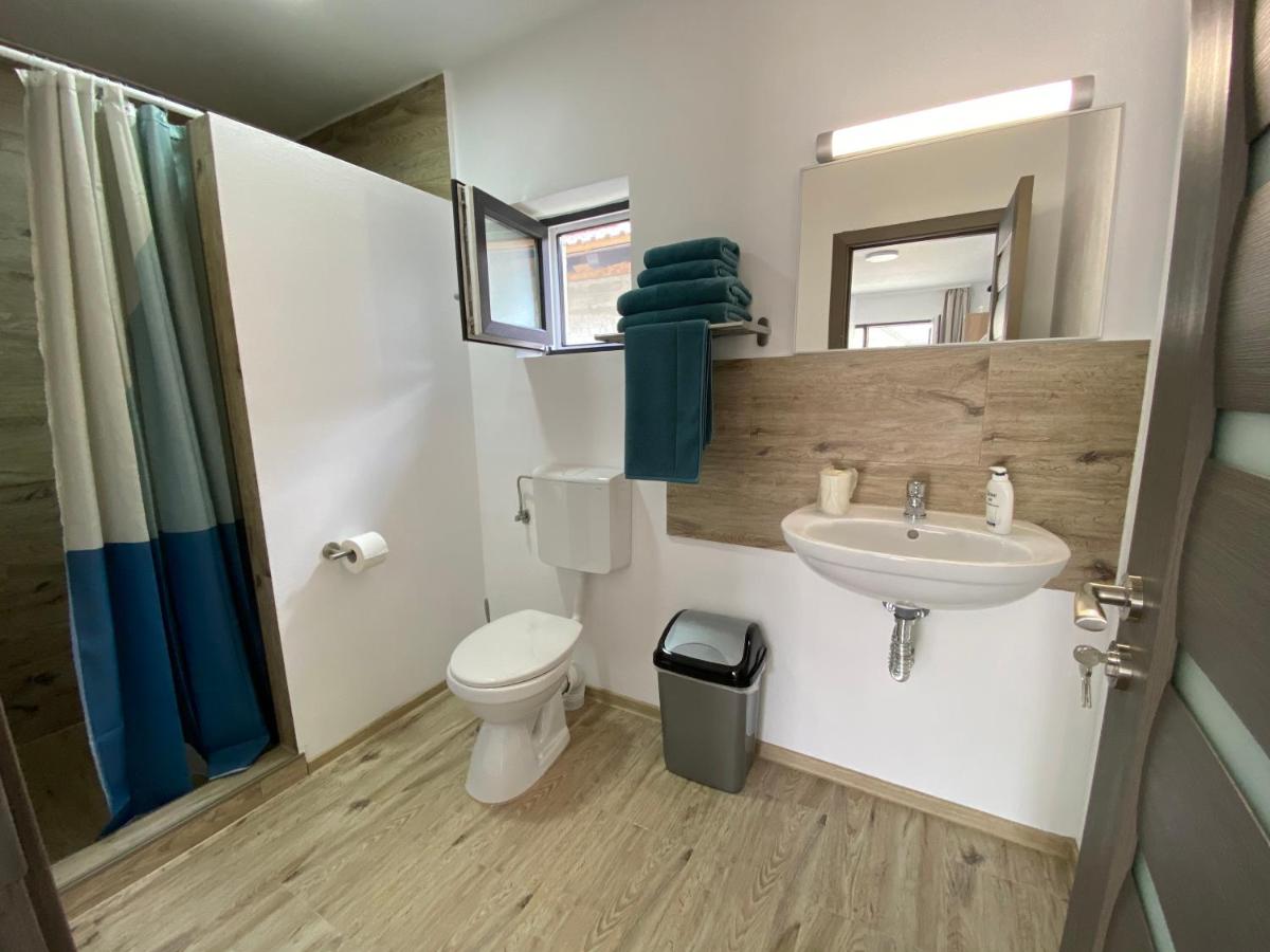 Pensiune CasaMircea - Housity