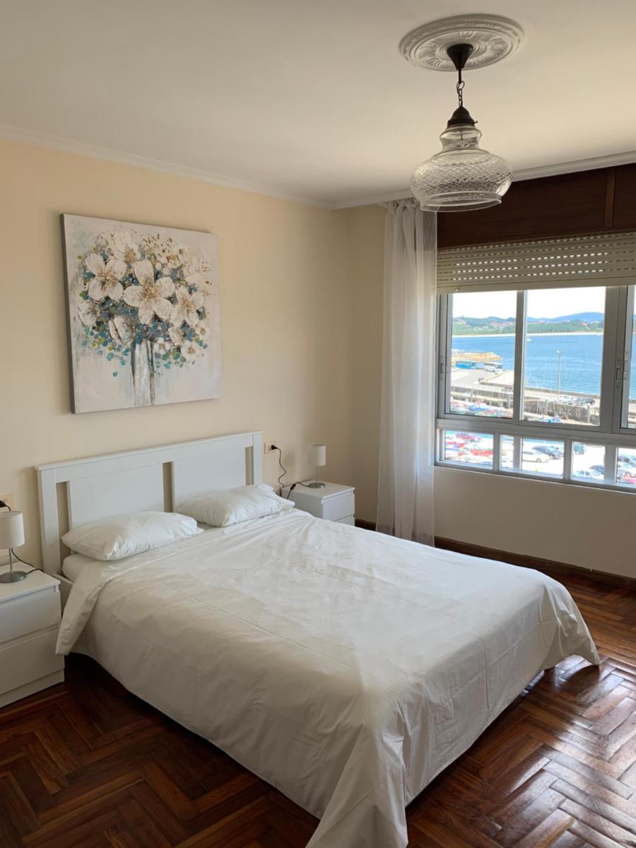 Piso en el malecón de Riveira con vistas a las Rias Baixas. Ideal para familias. 140m - Housity