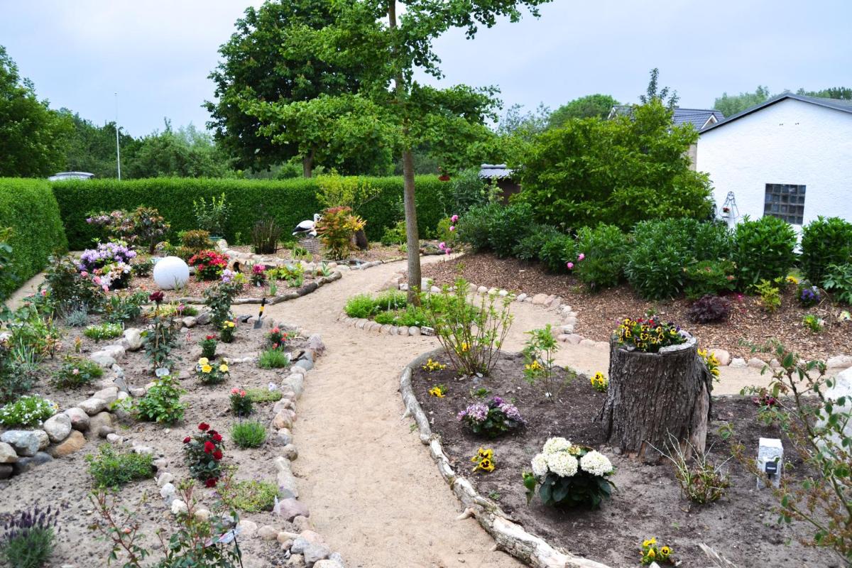 Ferienwohnung Feldstein - Housity