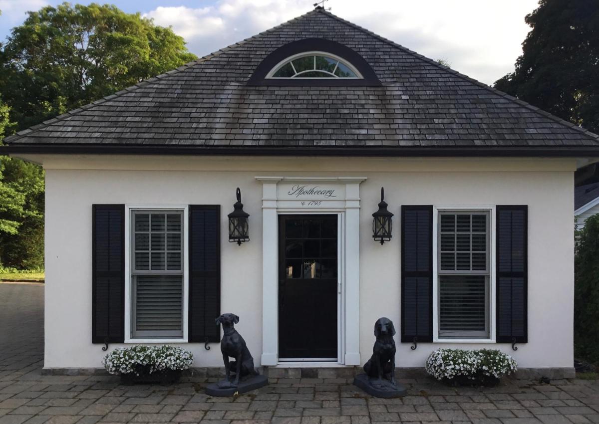 Old Ivy Walk - Housity