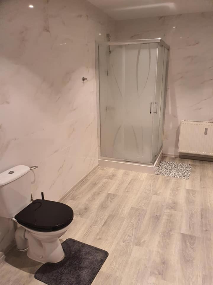 Apartamenty Jacuzzi, klima, wifi, - Housity