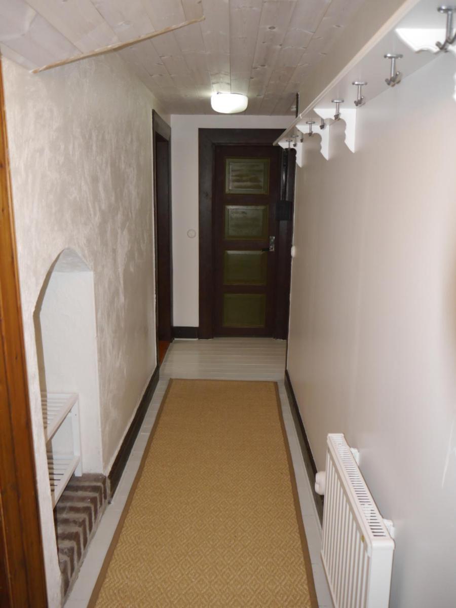 Havsnära 1700-tals Timmerstuga - Housity