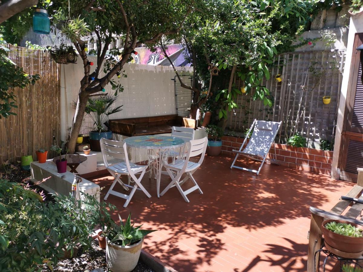 Nice - Charming little house with terrace - Housity