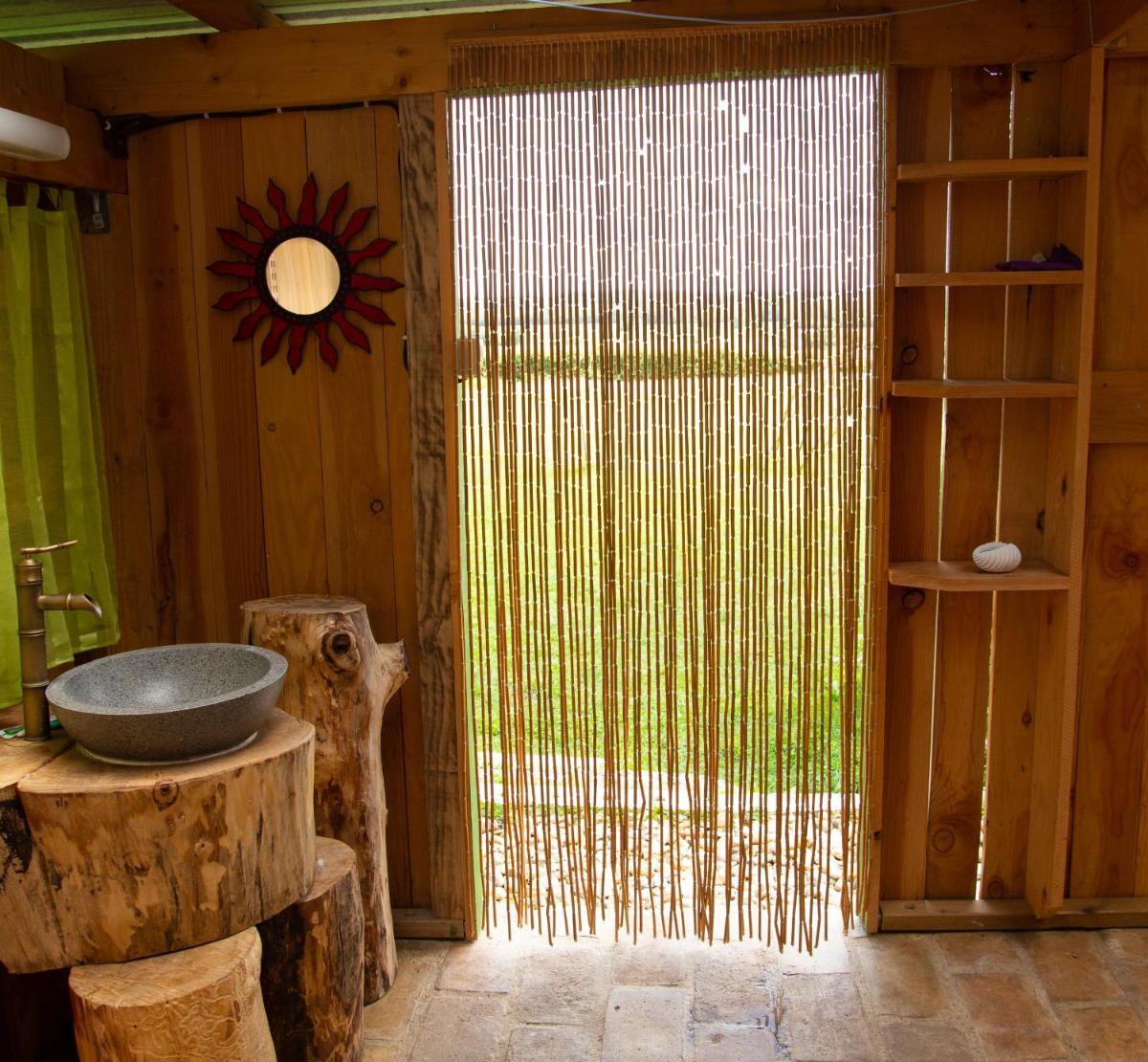 Tipi / Nature / Détente - Housity