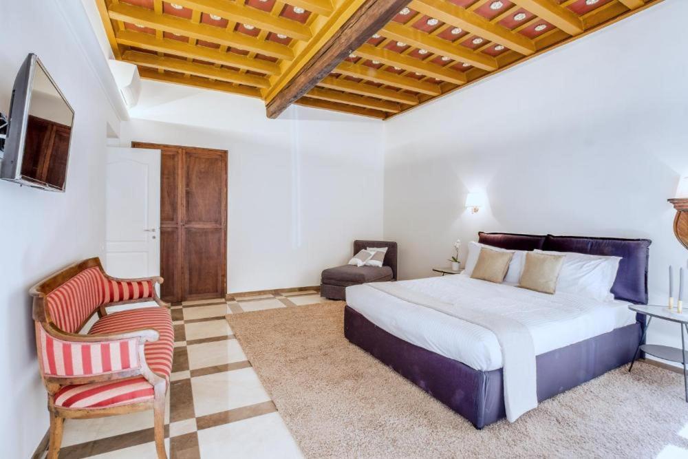 iFlat Trevi's Sweet Paradise - Housity
