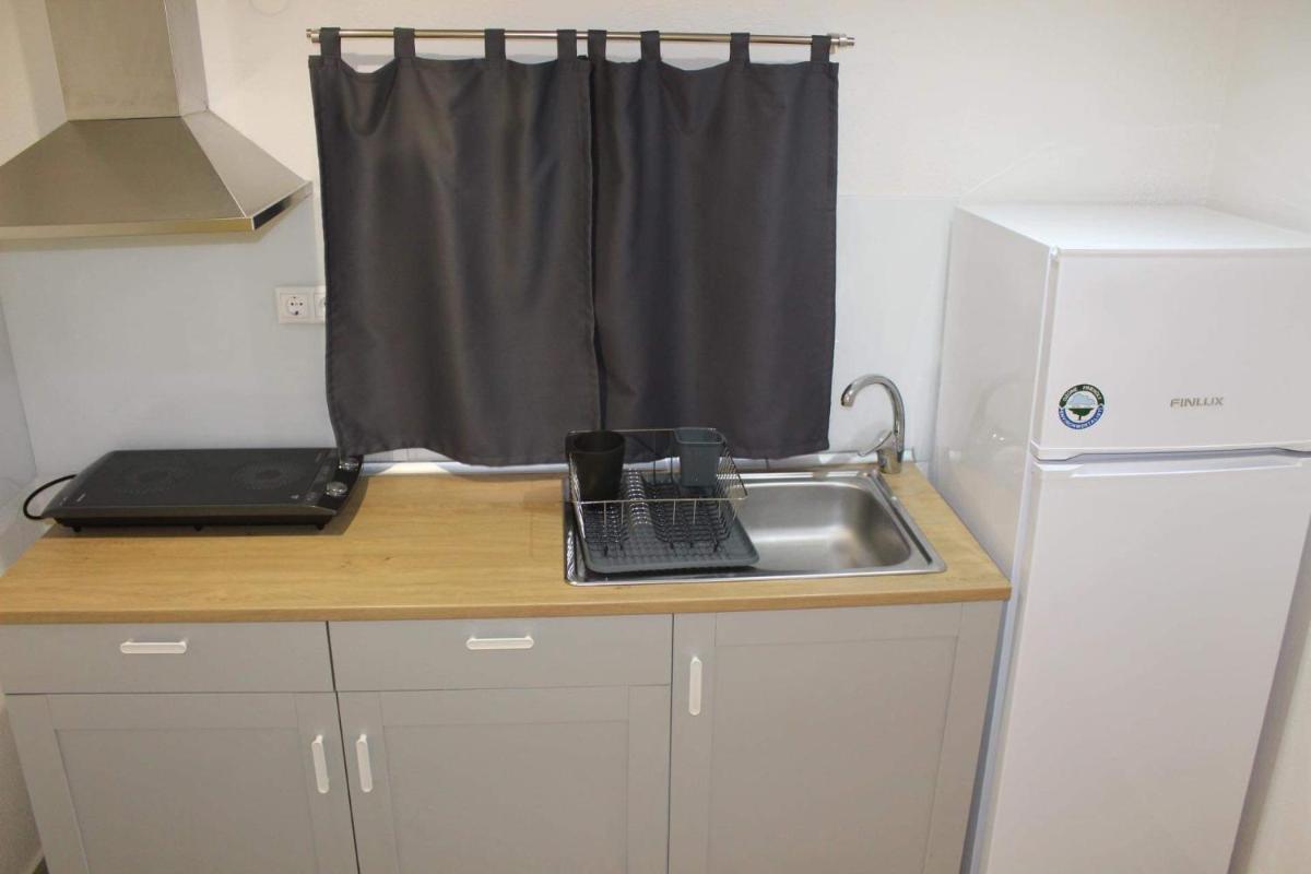 Anthia House - Housity