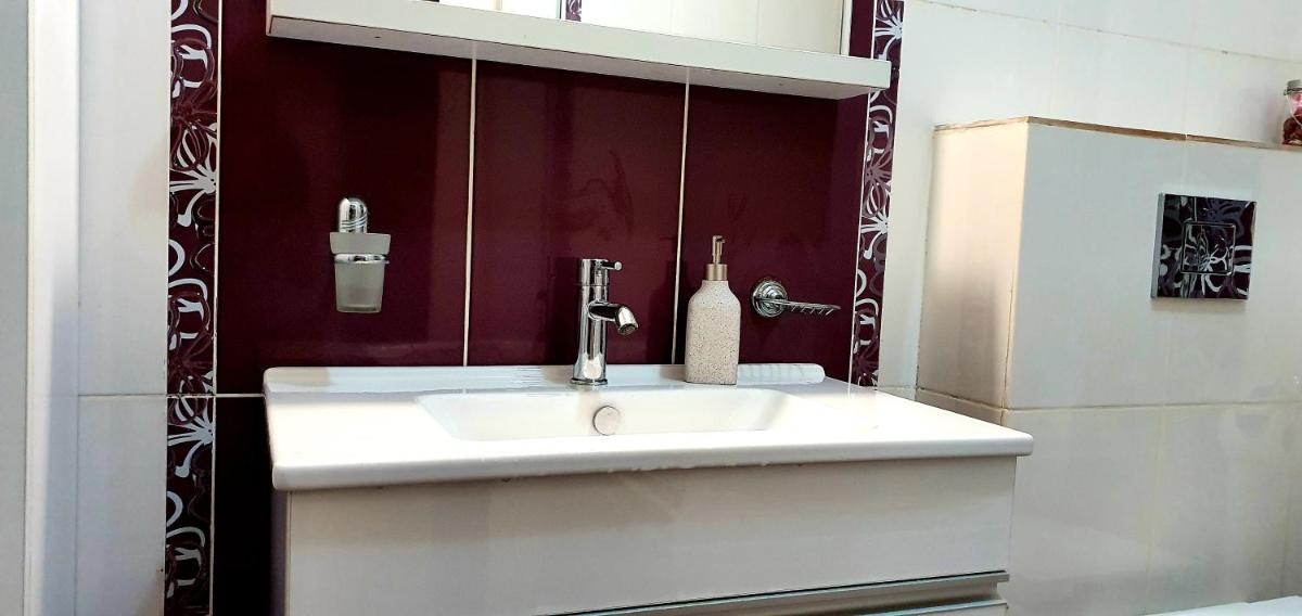 Solid Residence Mamaia - Housity