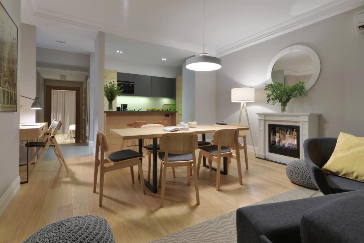 STRADONIA Serviced Apartments - Housity