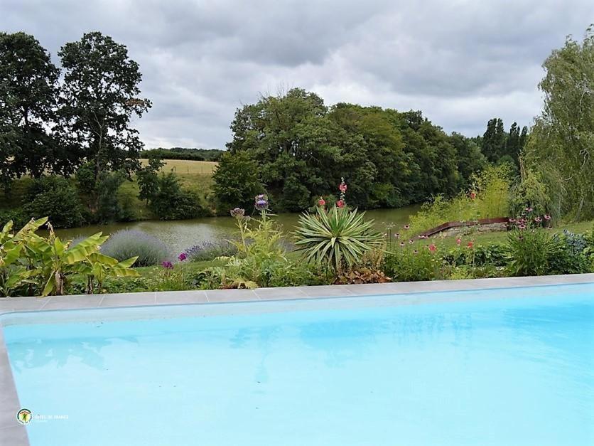 DOMAINE DU PONT SALMOIS - Housity