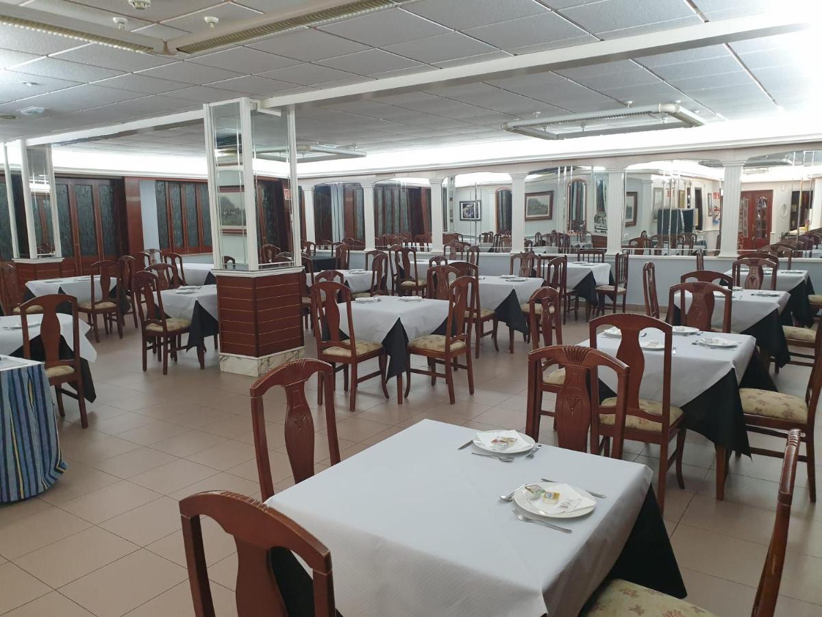 Hotel Isabel - Housity
