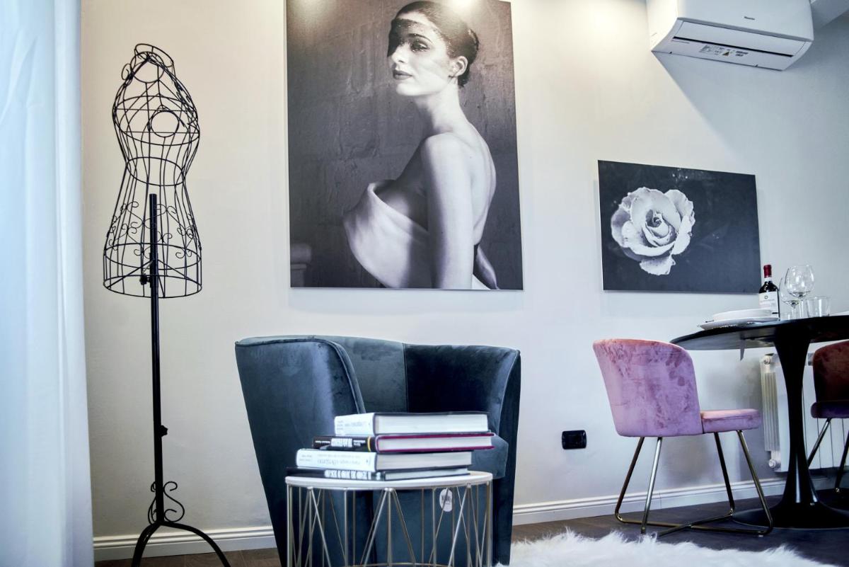 SARONA Shenkin - ChicLife - Boutique Apt next to the Museum - Housity