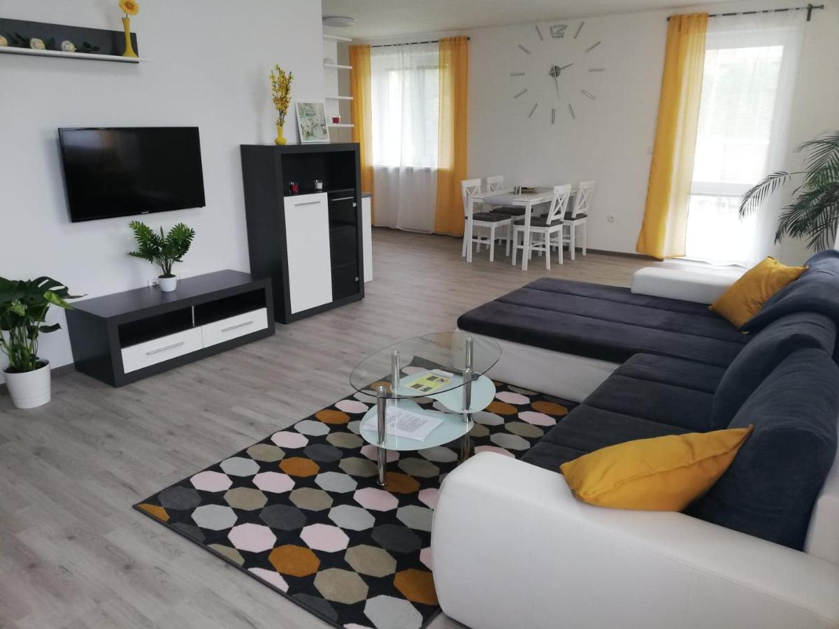 Penzion u Horáků - Housity