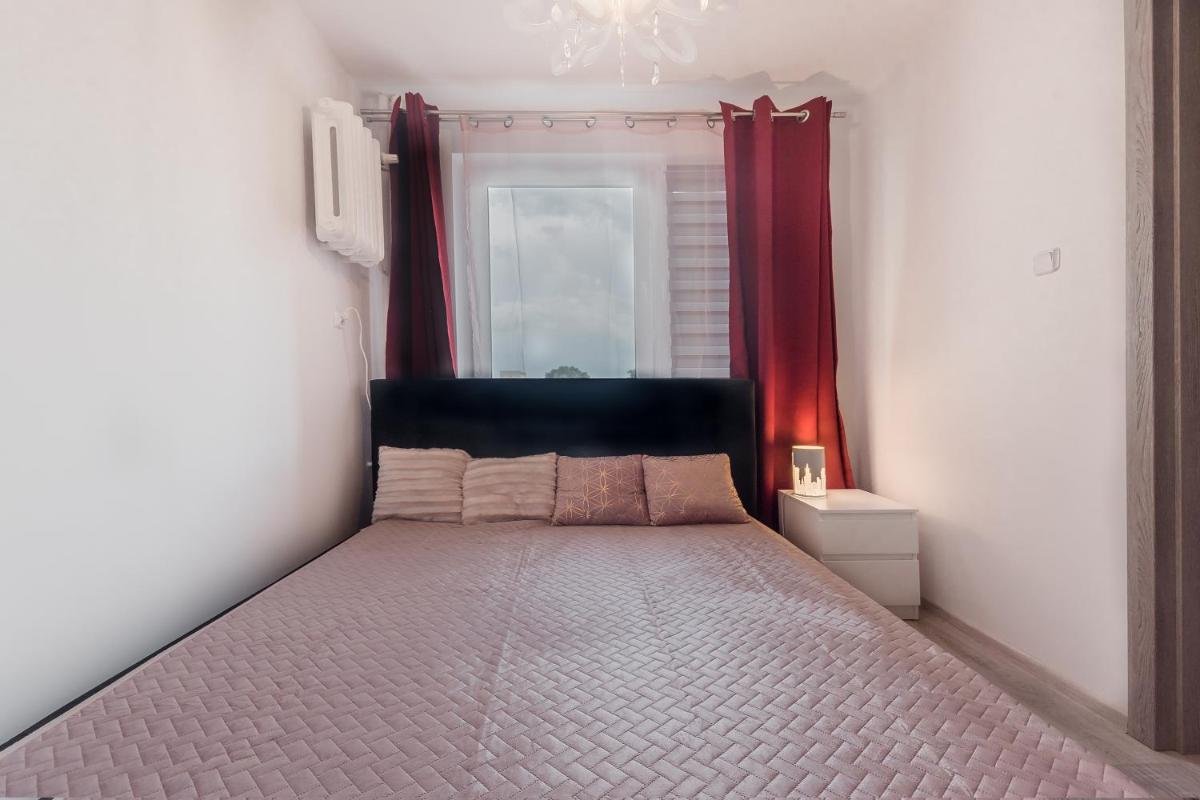 EMI Apartamenty - Housity