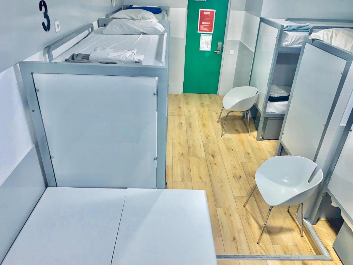 Suitetrails - The White Tulip Hostel