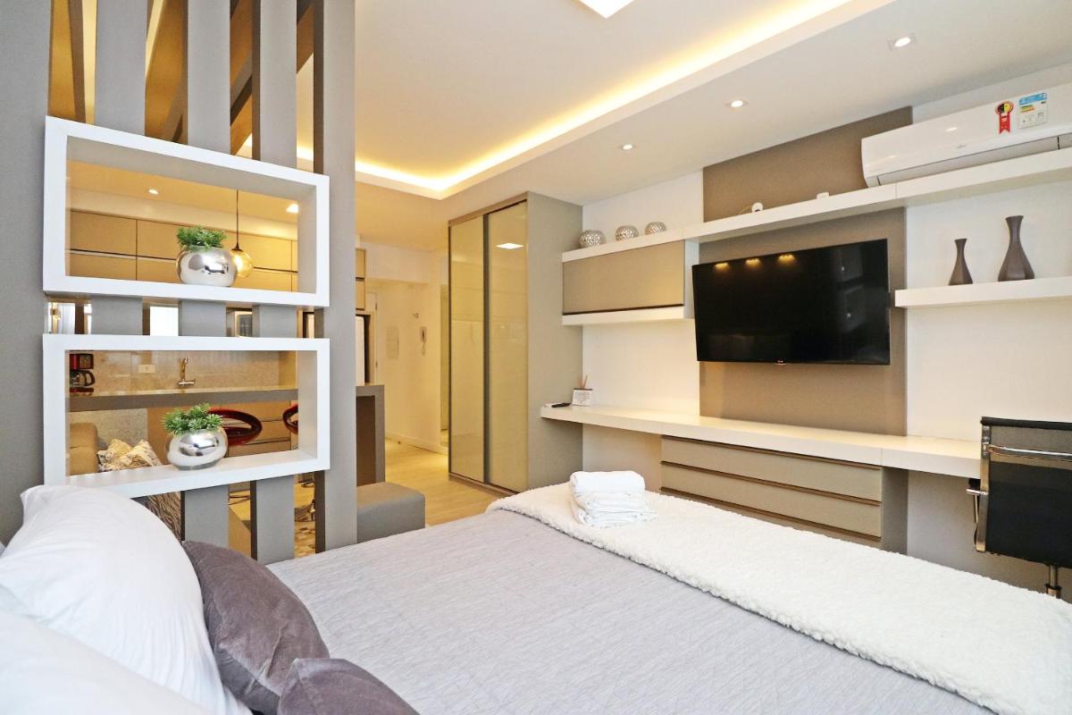 Luxuoso Apto Batel Em Frente Ao Shopping Curitiba - Piscina, Sauna e Academia - Housity