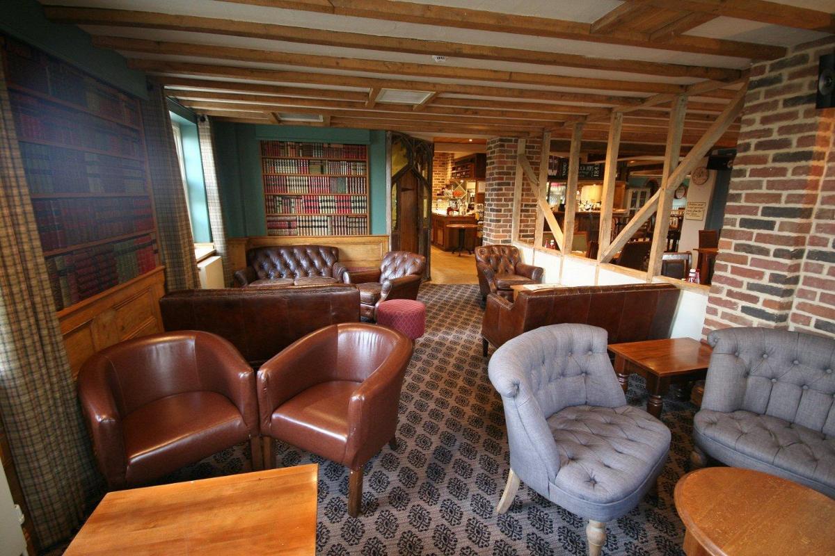 The Tawny Owl - Housity