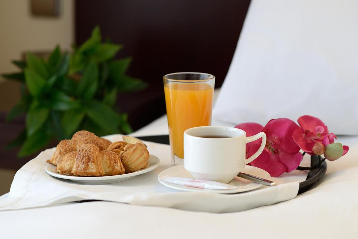 Hotel Uyut on Vyazemskaya - Housity