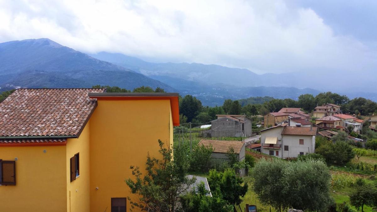 Tana di Zia Nature, Yourself, Love - Housity