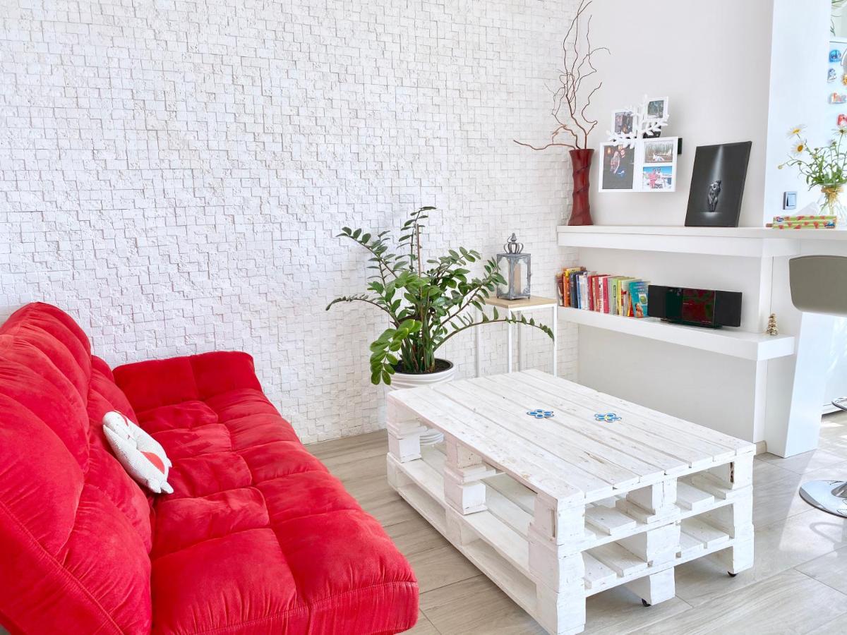 Siesta Tairovo Apartament - Housity