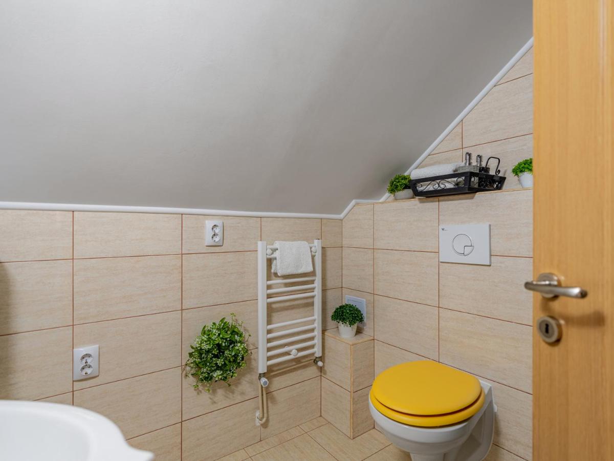 Rose Apartment - Hizvo