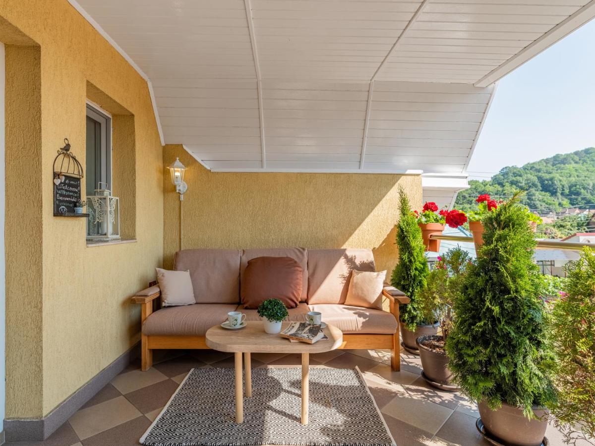 Lavanda Apartment - Housity