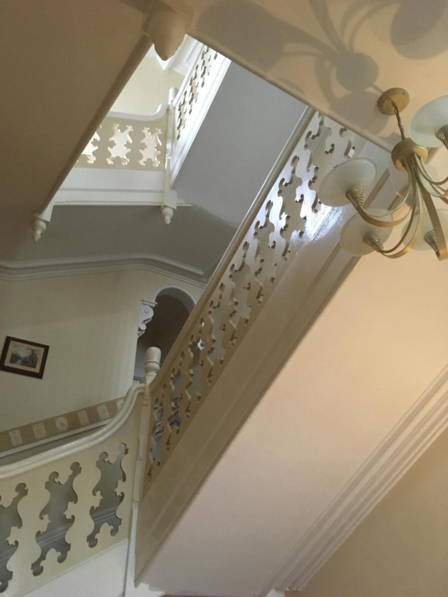 The Harbour Inn - Housity