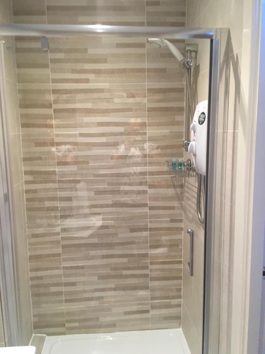 The Harbour Inn - Housity