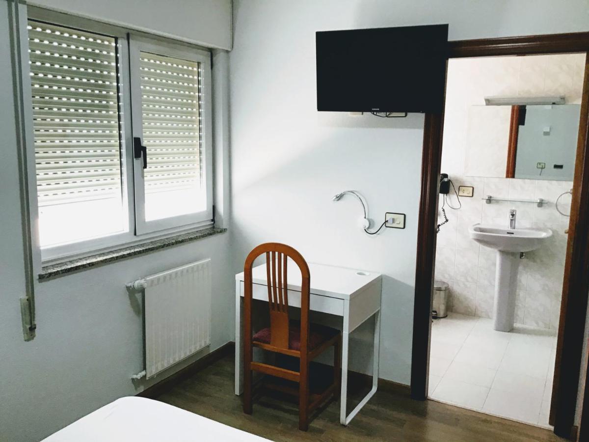 Hotel Los Olmos - Housity