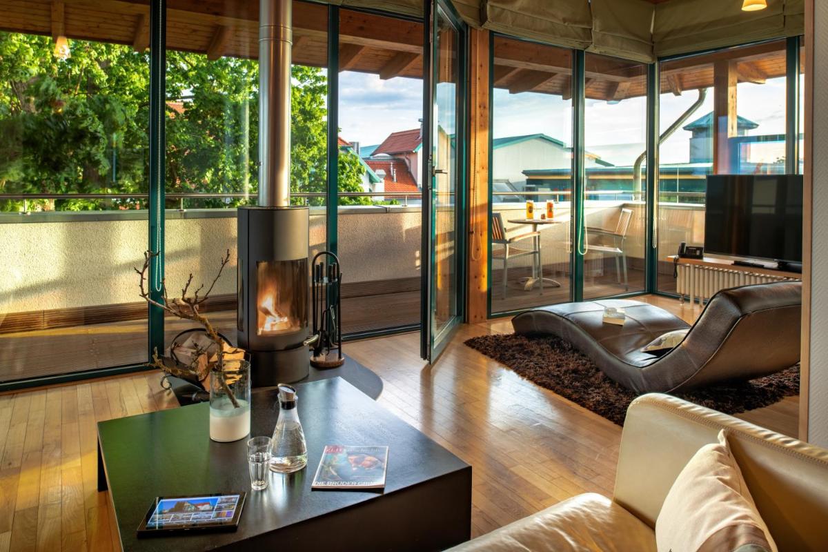 Recknitztal-Hotel Marlow - Housity
