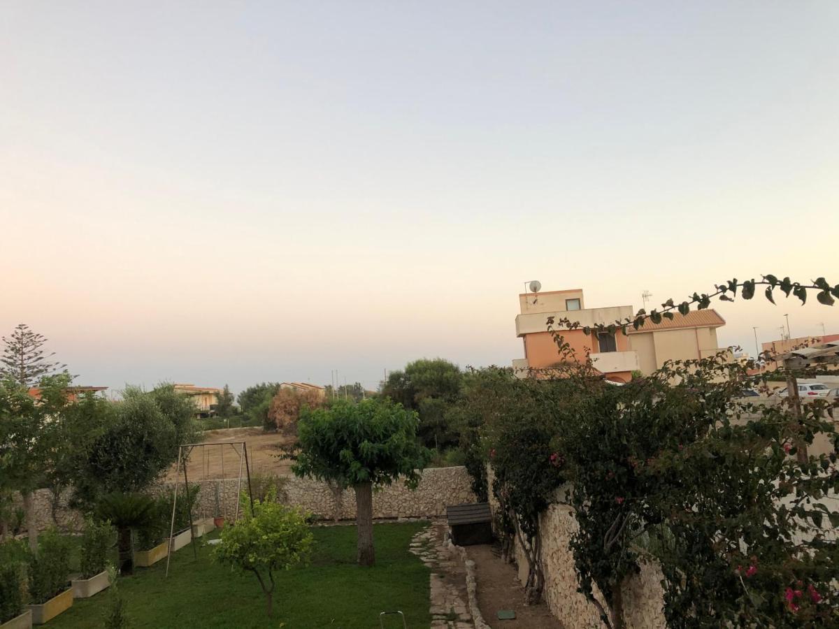 Sole e Luna - Housity