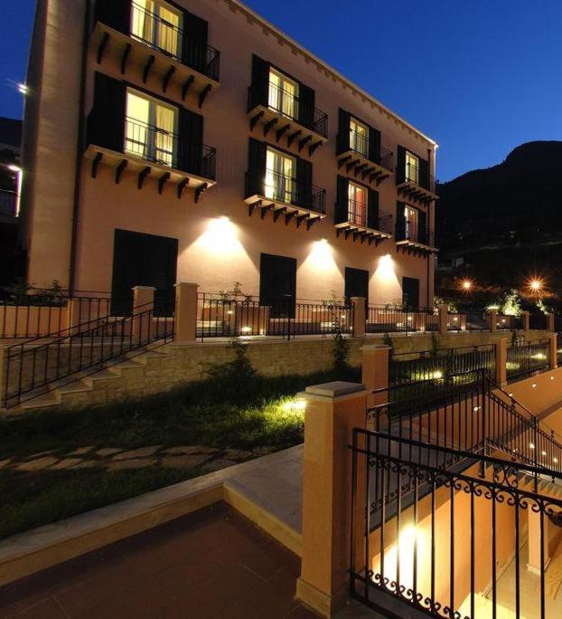 Castellammare Smart Rooms - Housity