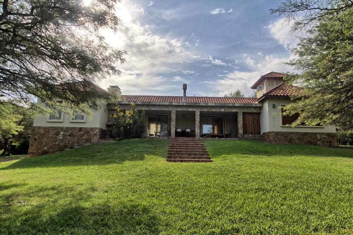 Casas de Campo Henin - Housity
