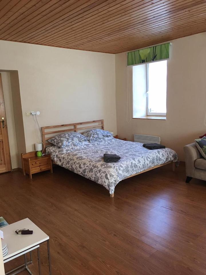 Lusatia House - Housity