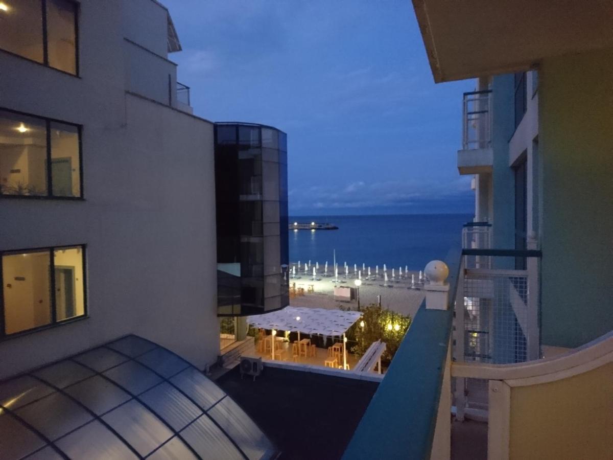 Studio Berlin golden beach - Housity