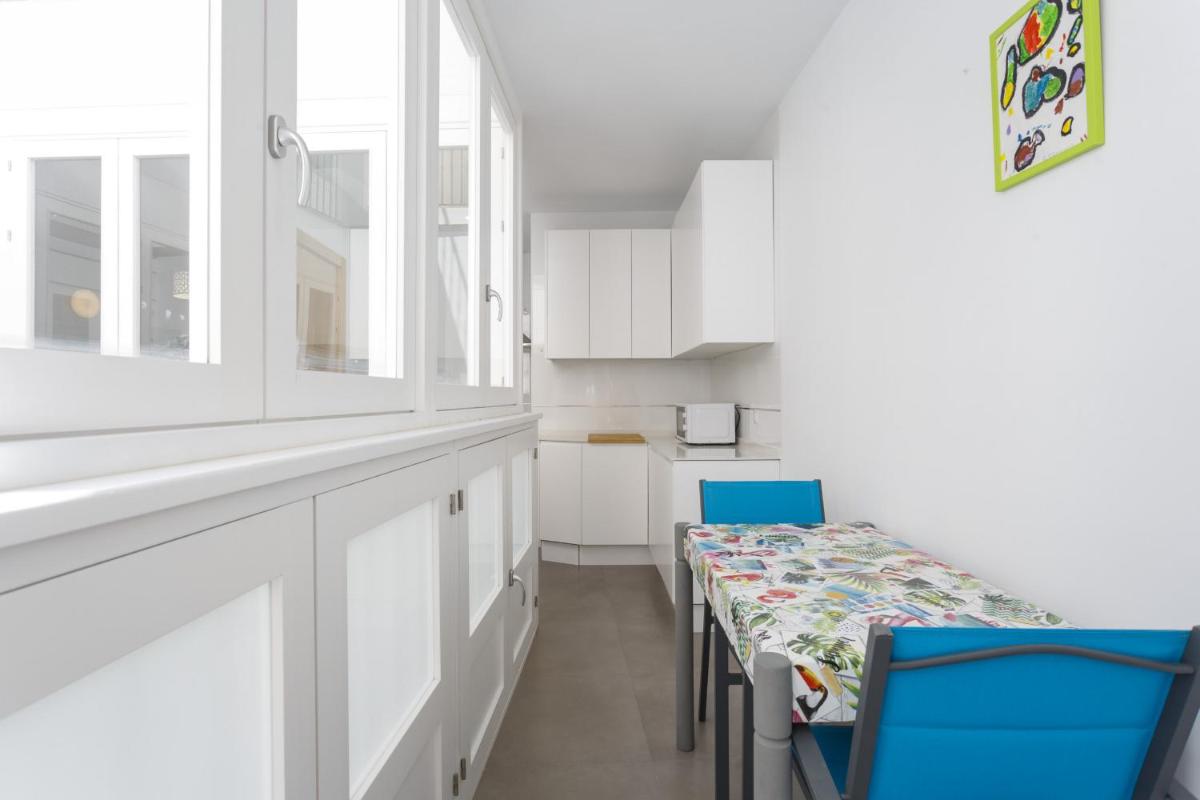 Suitetrails - COLON15 Family Home by Cadiz4Rentals