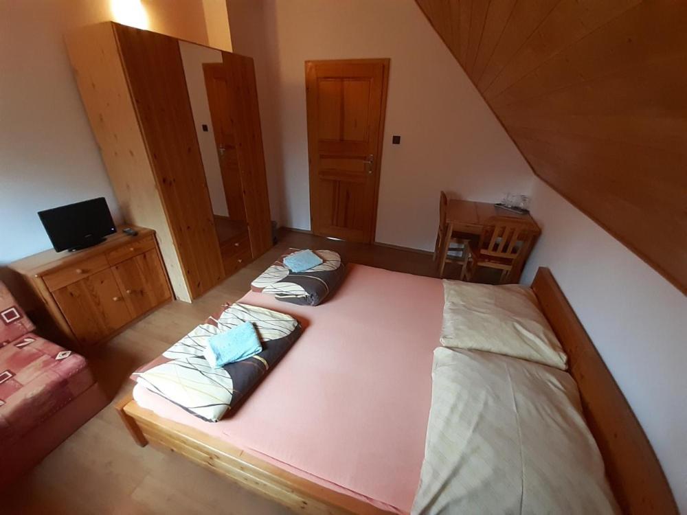 Apartmány Jarmila - Housity