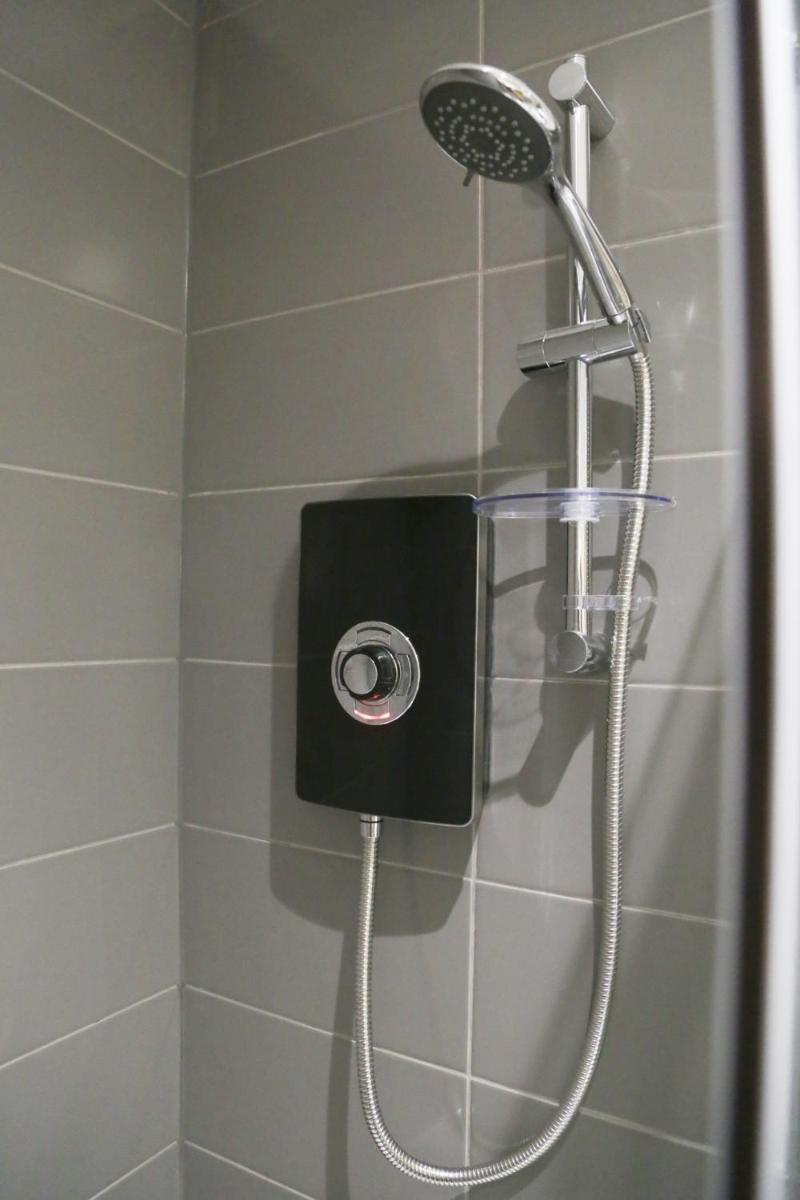 Serviced Apartments In Liverpool City Centre - L1 Boutique by Happy Days - Housity