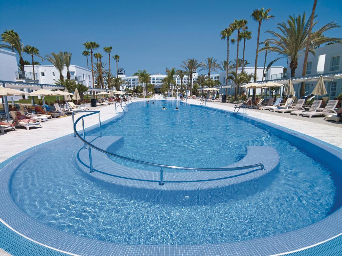 Piscina en o cerca de Hotel Riu Palace Meloneras
