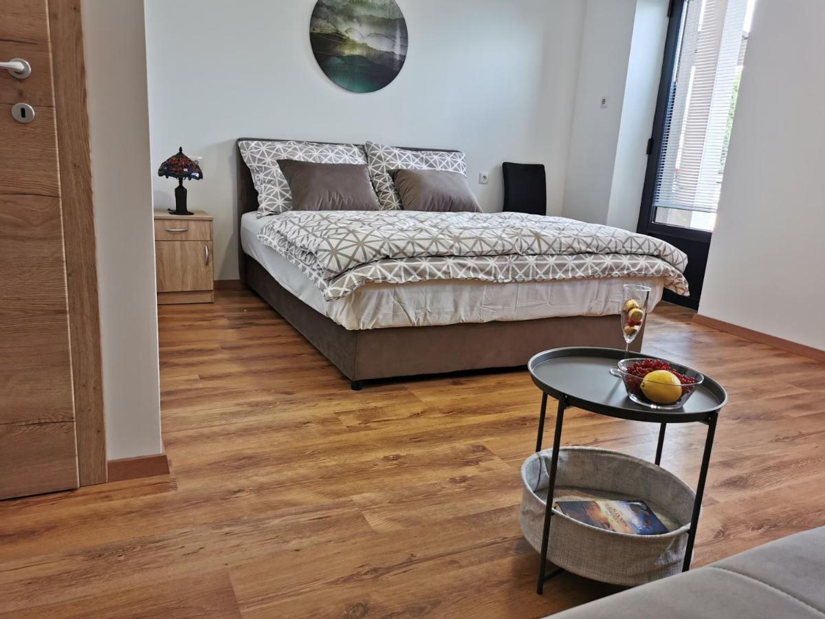 La Soba - Housity